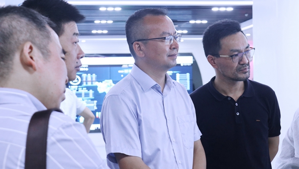 杭州市科技局局长赵喜凯一行莅临樱桃APP免费下载考察调研2 杭州市科技局局长赵喜凯一行莅临樱桃APP免费下载考察调研2