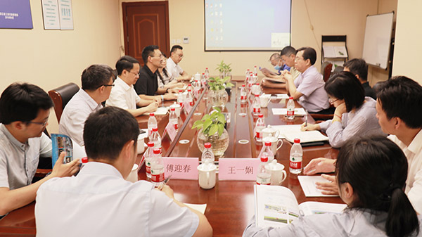 应义斌教授率科研团队和董事长陈渝阳举行座谈交流会 应义斌教授率科研团队和董事长陈渝阳举行座谈交流会